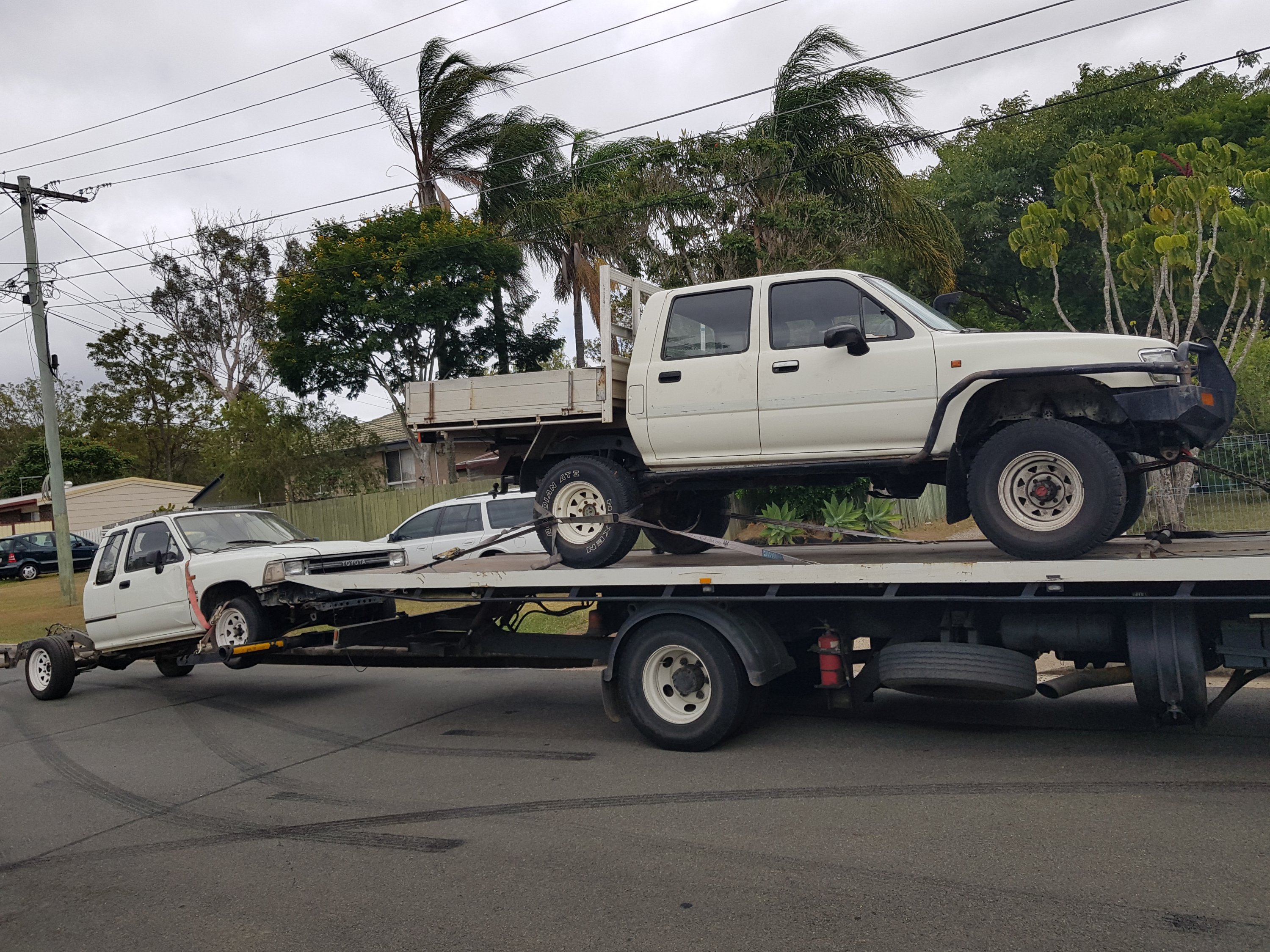 Southport Gold Coast Car removals cash for cars sell my car Sunshine Coast Brisbane Toowoomba